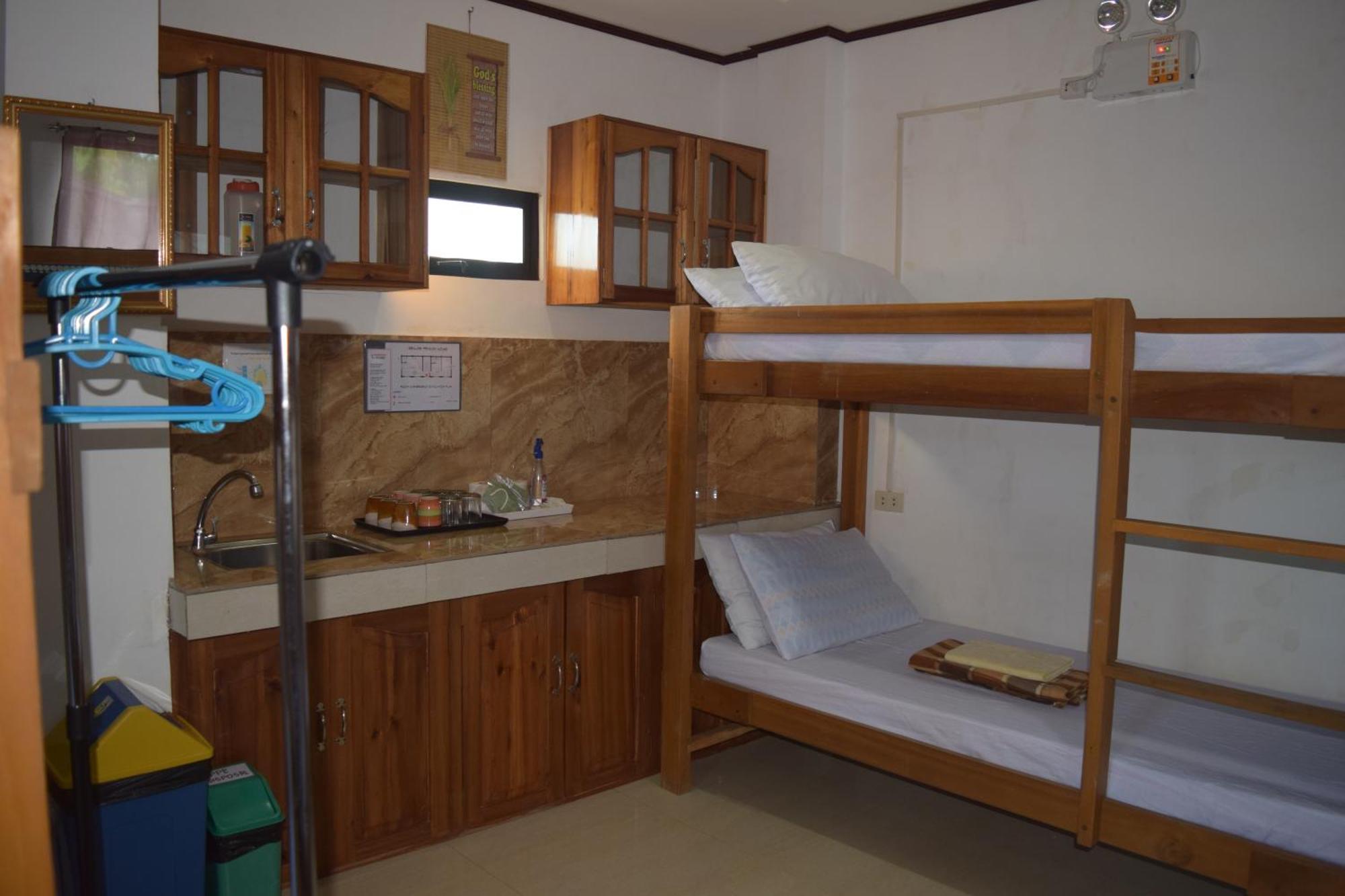 Sealor Pension House Puerto Princesa Eksteriør bilde