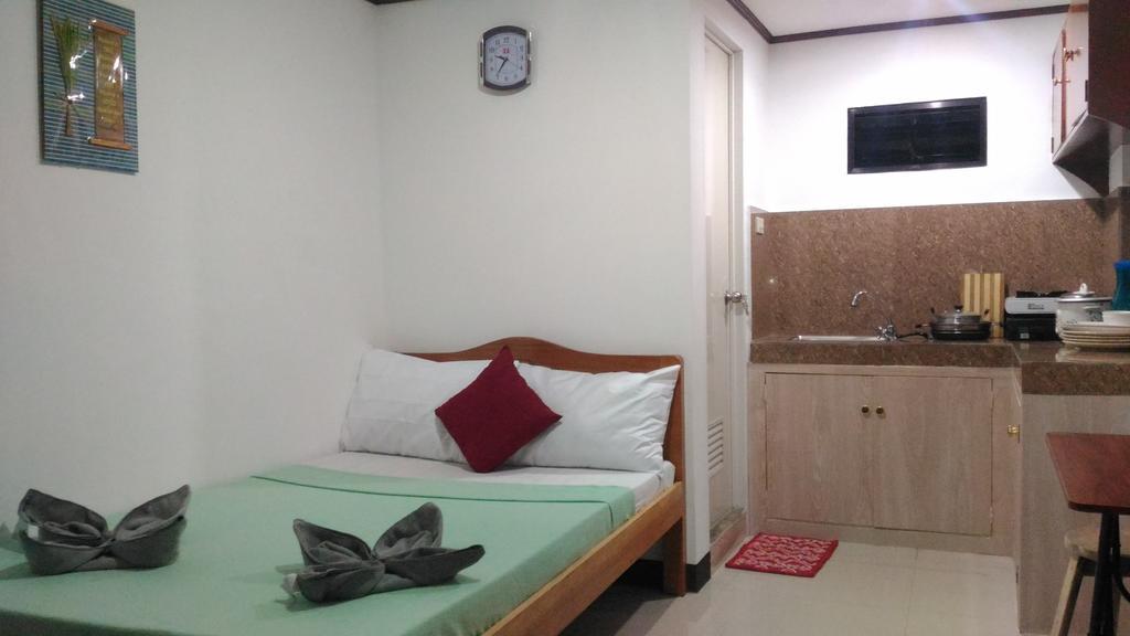 Sealor Pension House Puerto Princesa Eksteriør bilde