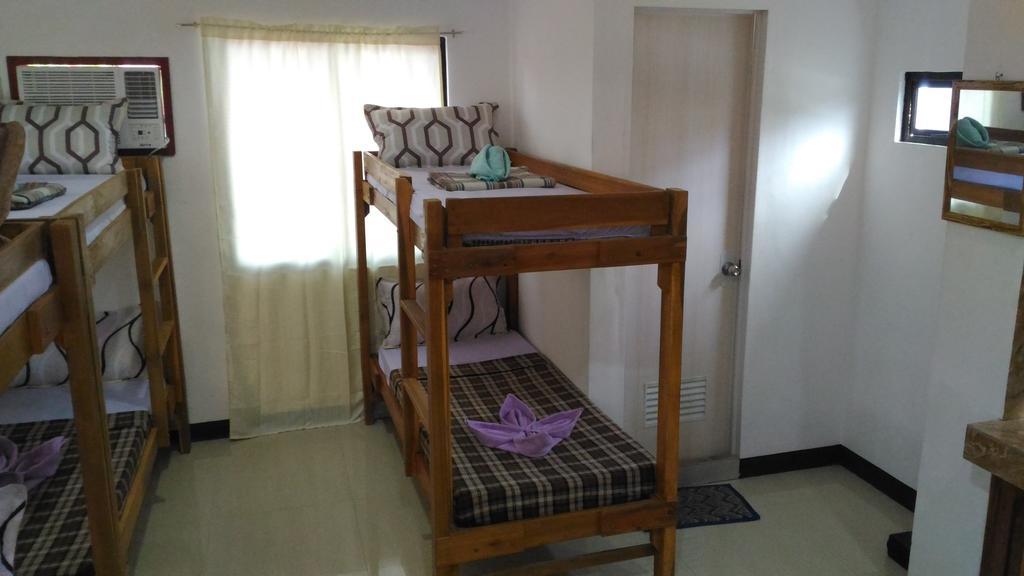 Sealor Pension House Puerto Princesa Eksteriør bilde
